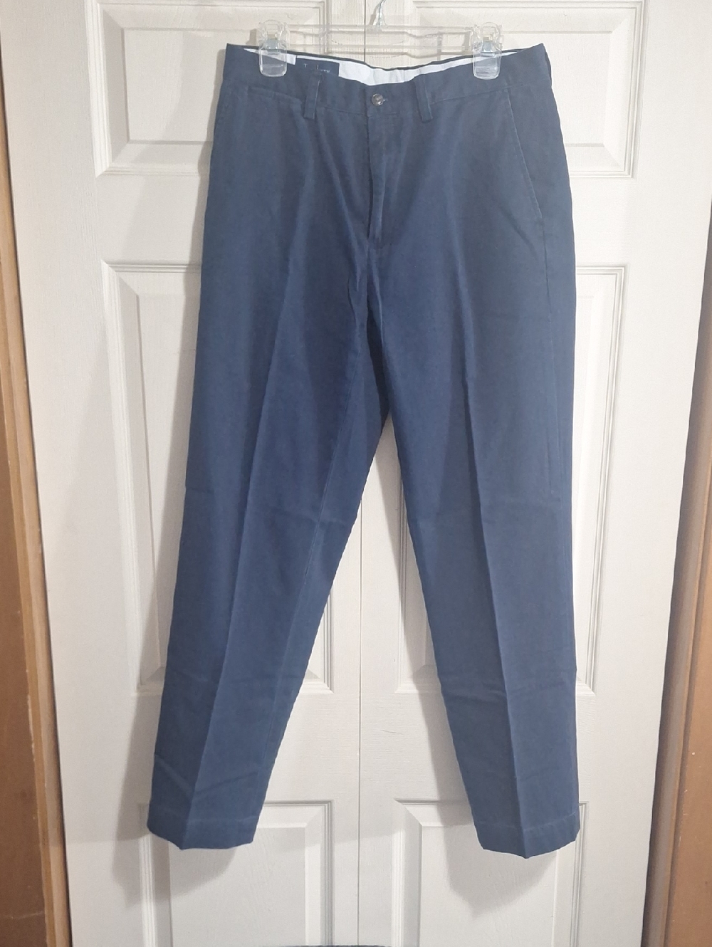Turnbury Classic Men’s Flay Front Chinos in Navy Blue - 32x32